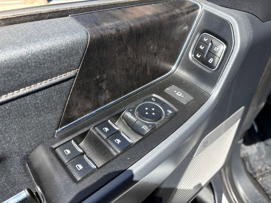 Certified 2023 Ford F450 Lariat w/ Lariat Ultimate Package AWD/4WD image 13