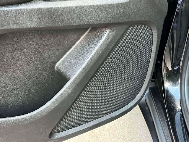 Used 2020 Chevrolet Traverse LS FWD image 29