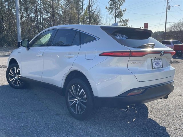 Used 2021 Toyota Venza LE image 3