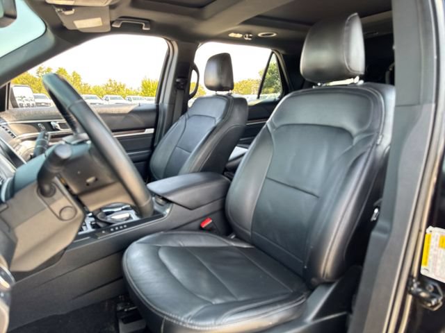 Certified 2019 Ford Explorer Limited w/ Class III Trailer Tow Package FWD image 11