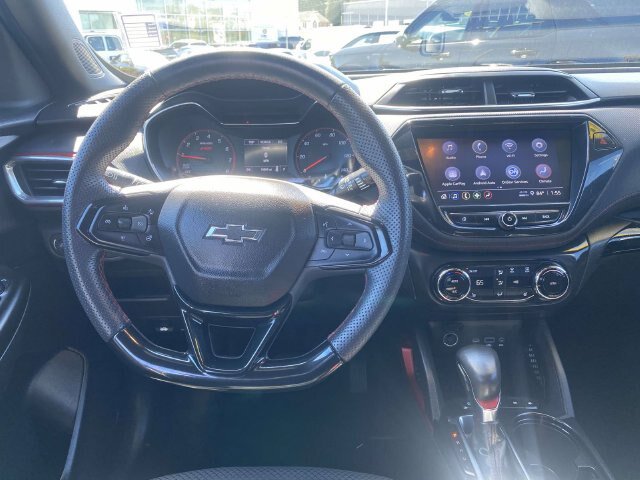 Used 2023 Chevrolet TrailBlazer RS w/ Convenience Package FWD image 12
