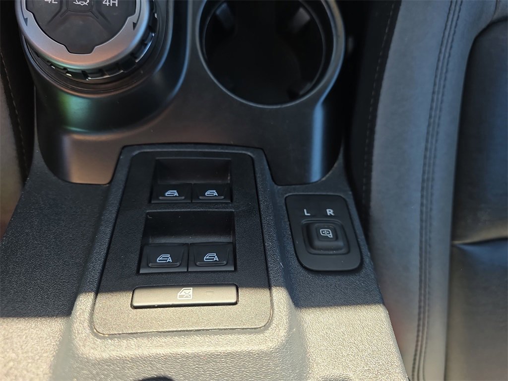 Certified 2023 Ford Bronco Black Diamond image 28