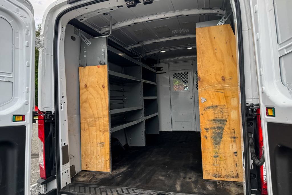 Certified 2023 Ford Transit 250 Medium Roof RWD image 17