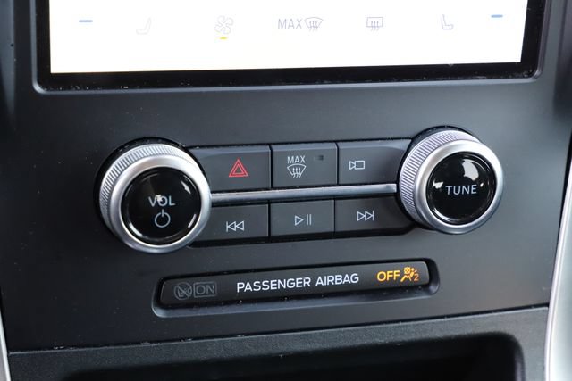 Certified 2024 Ford Edge SEL AWD/4WD image 31
