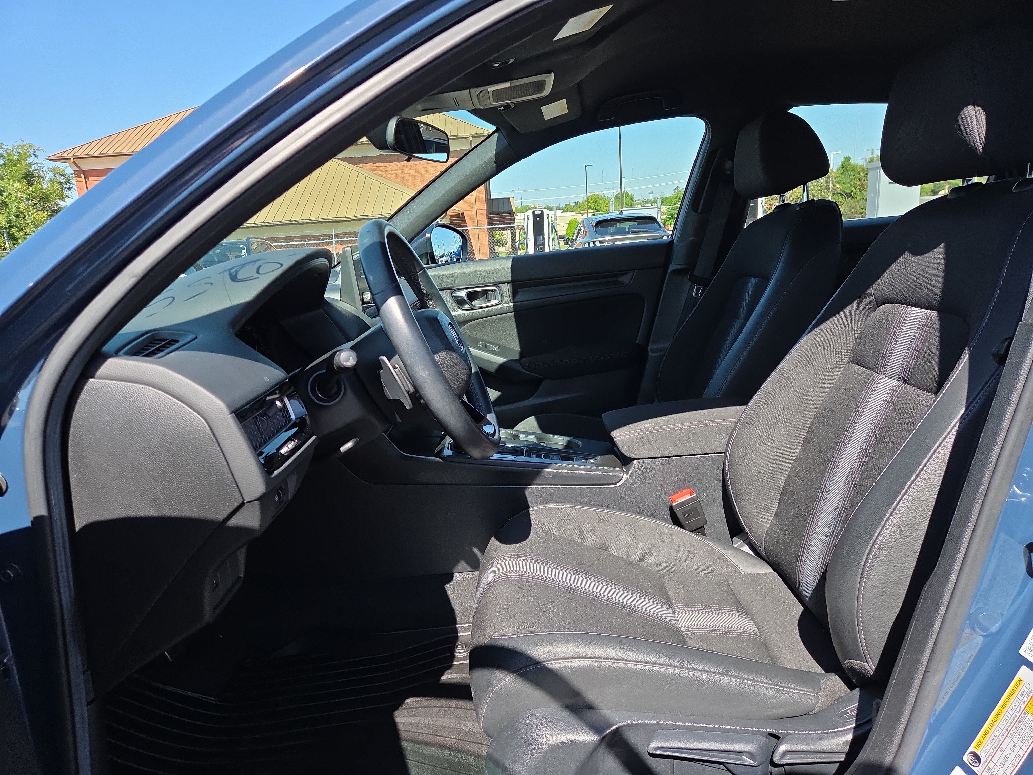 Used 2025 Honda Civic Sport image 10