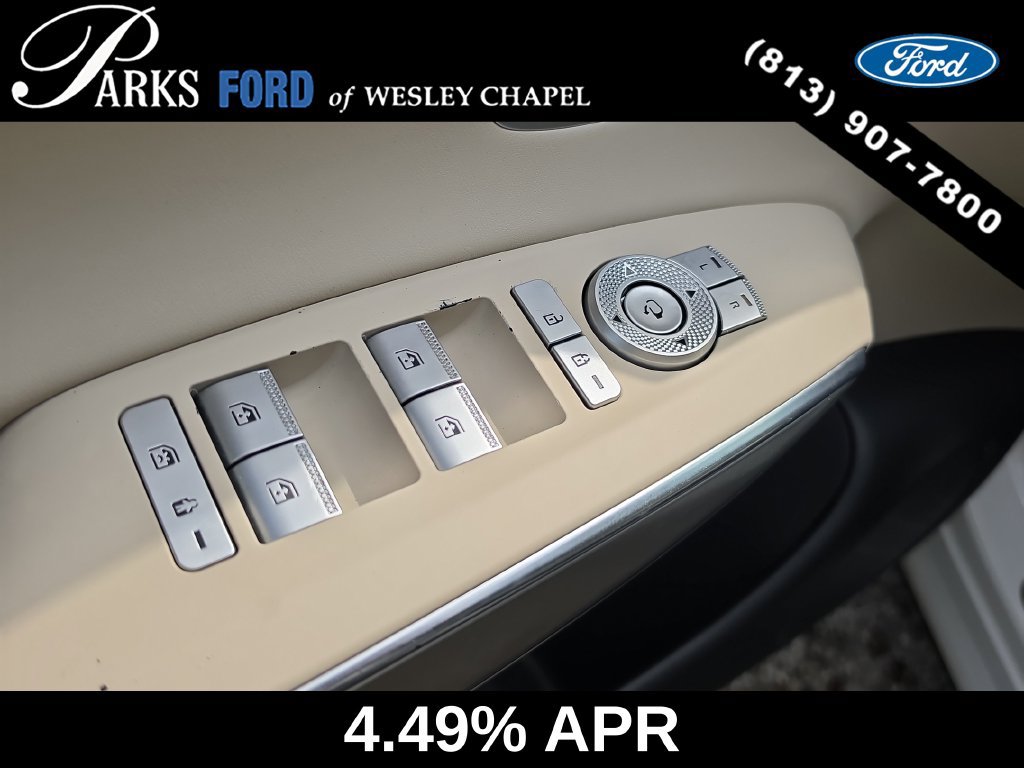 Used 2023 Genesis GV70 2.5T w/ Select Package AWD/4WD image 19