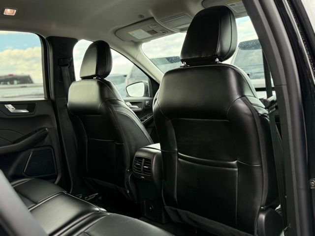 Certified 2024 Ford Escape Platinum image 22