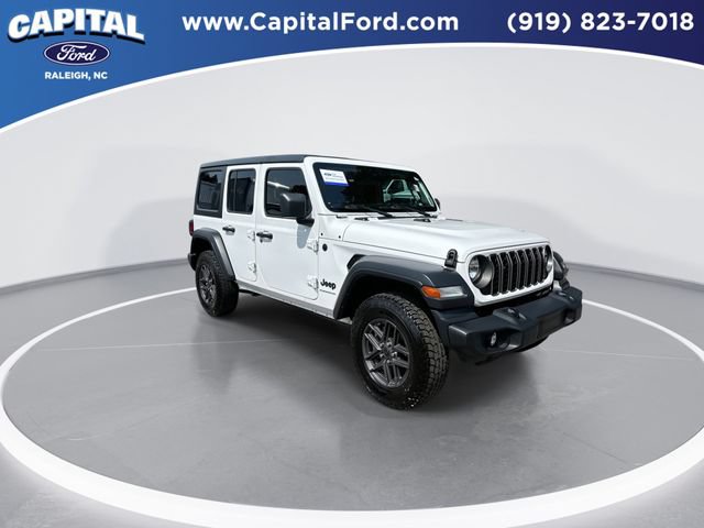 Used 2024 Jeep Wrangler Unlimited Sport AWD/4WD image 2