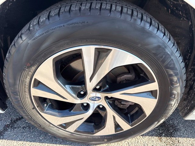 Used 2025 Subaru Legacy Premium AWD/4WD image 10