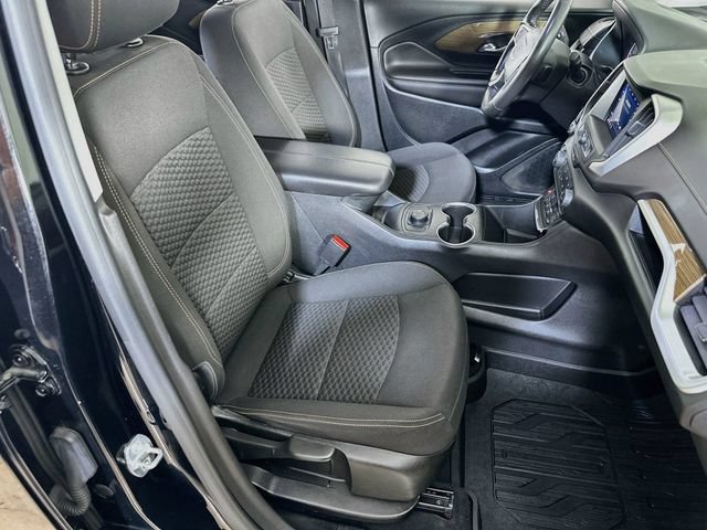 Used 2021 GMC Terrain SLE w/ Elevation Edition AWD/4WD image 14