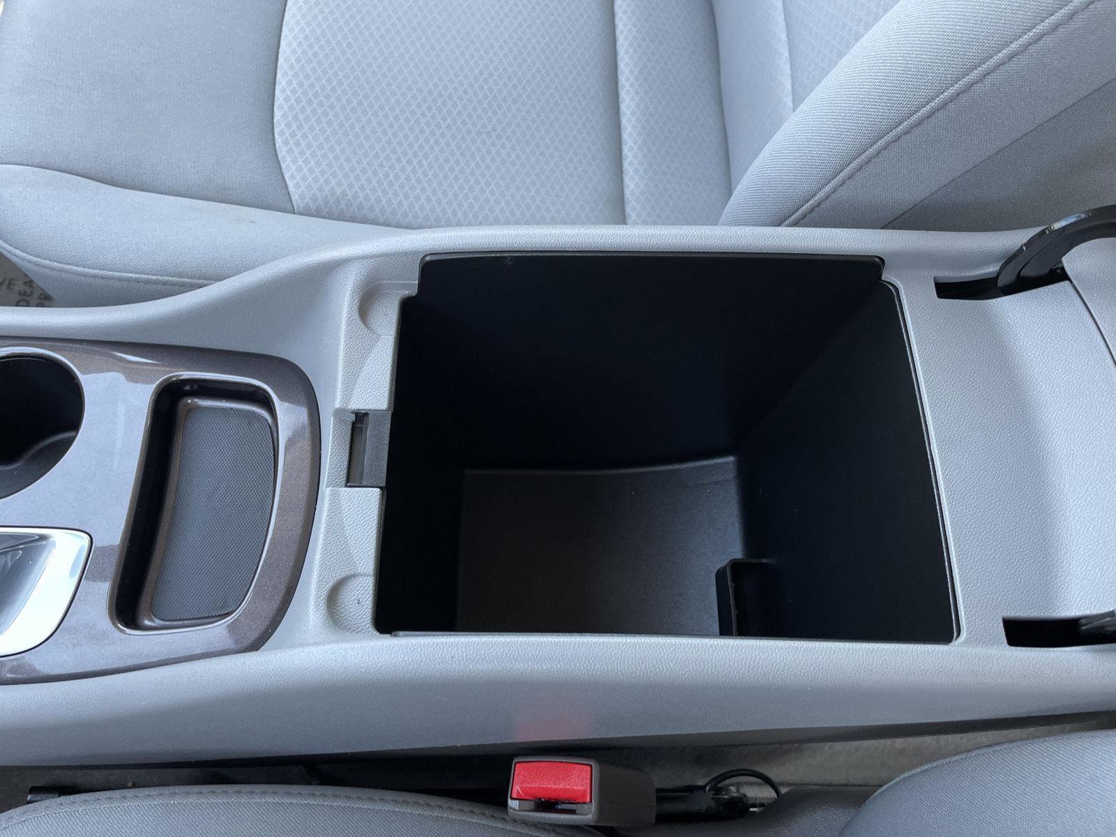 Used 2018 Chevrolet Malibu LS FWD image 30
