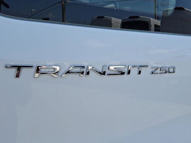Certified 2025 Ford Transit 250 Low Roof w/ Exterior Upgrade Package RWD image 31