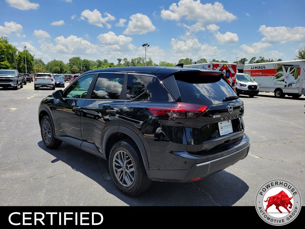 Used 2024 Nissan Rogue S FWD image 3