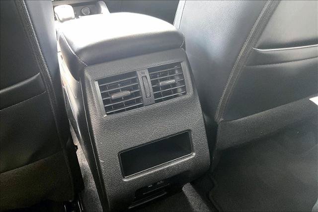 Used 2024 Mitsubishi Outlander AWD image 33