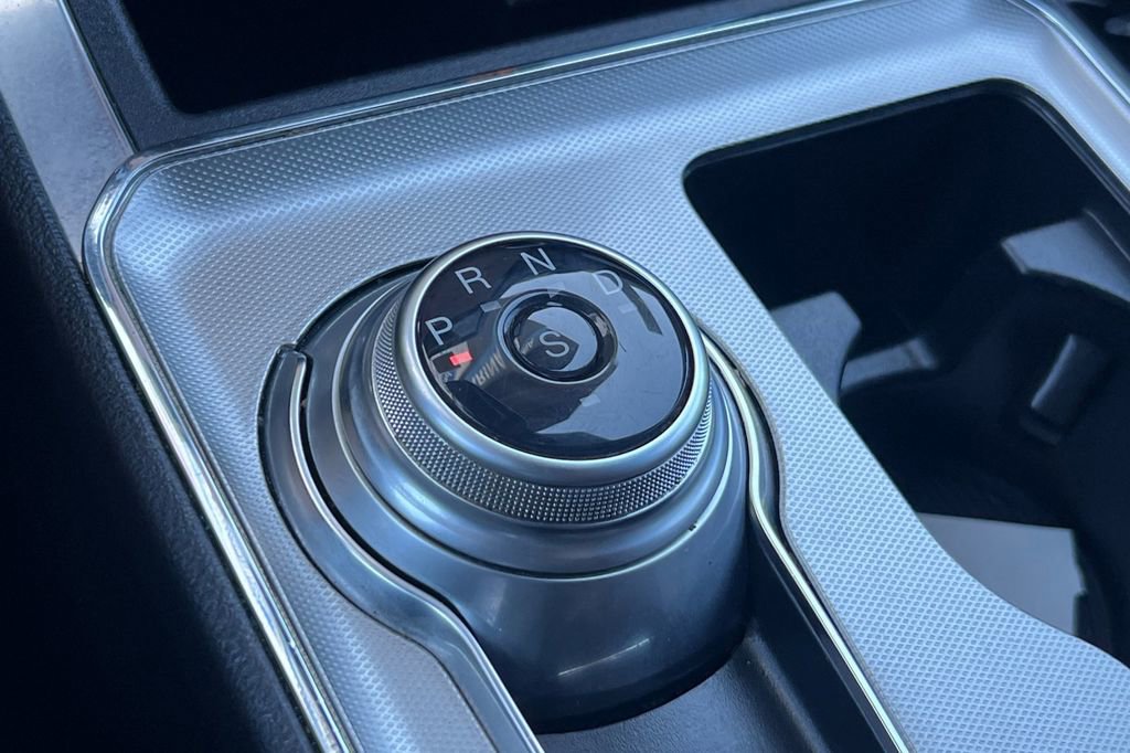 Certified 2022 Ford Edge Titanium w/ Equipment Group 301A image 24