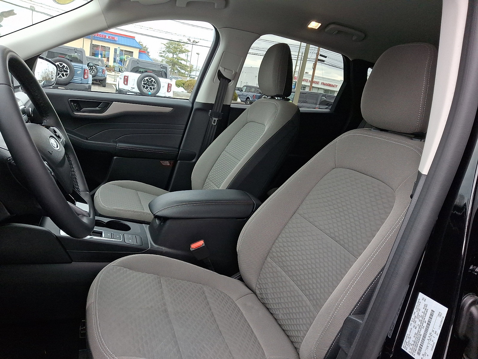 Certified 2022 Ford Escape SE w/ Convenience Package image 17