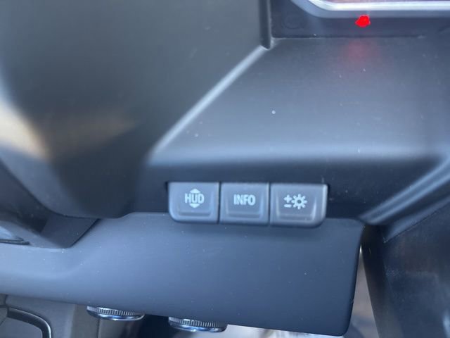 Used 2024 GMC Sierra 1500 AT4 w/ Technology Package AWD/4WD image 15