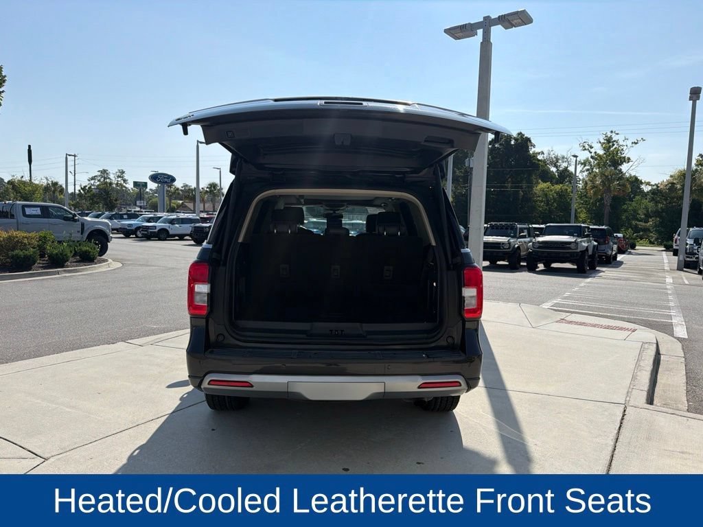 Certified 2022 Ford Expedition XLT RWD image 10