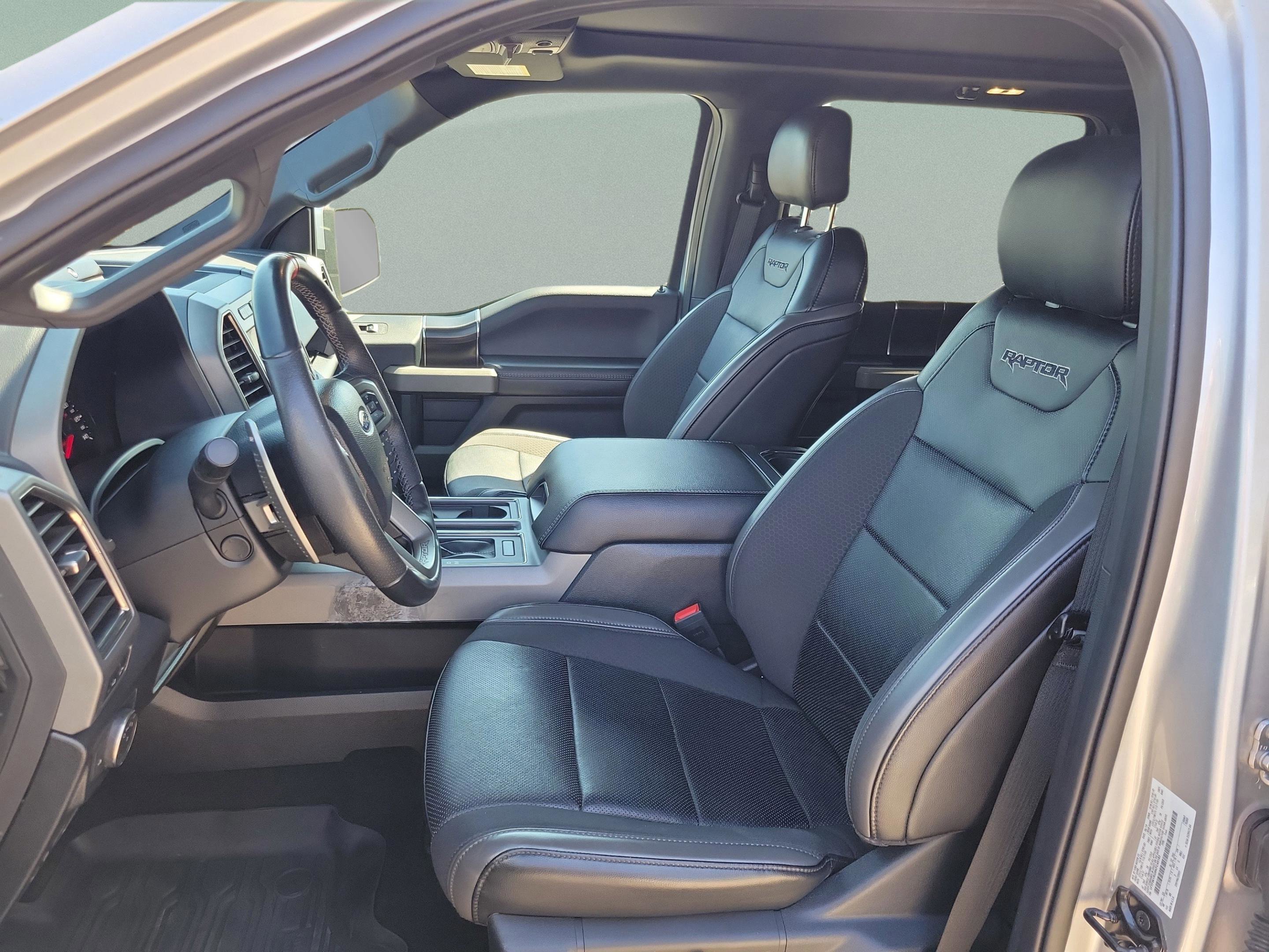 Certified 2019 Ford F150 Raptor w/ Equipment Group 802A Luxury image 8