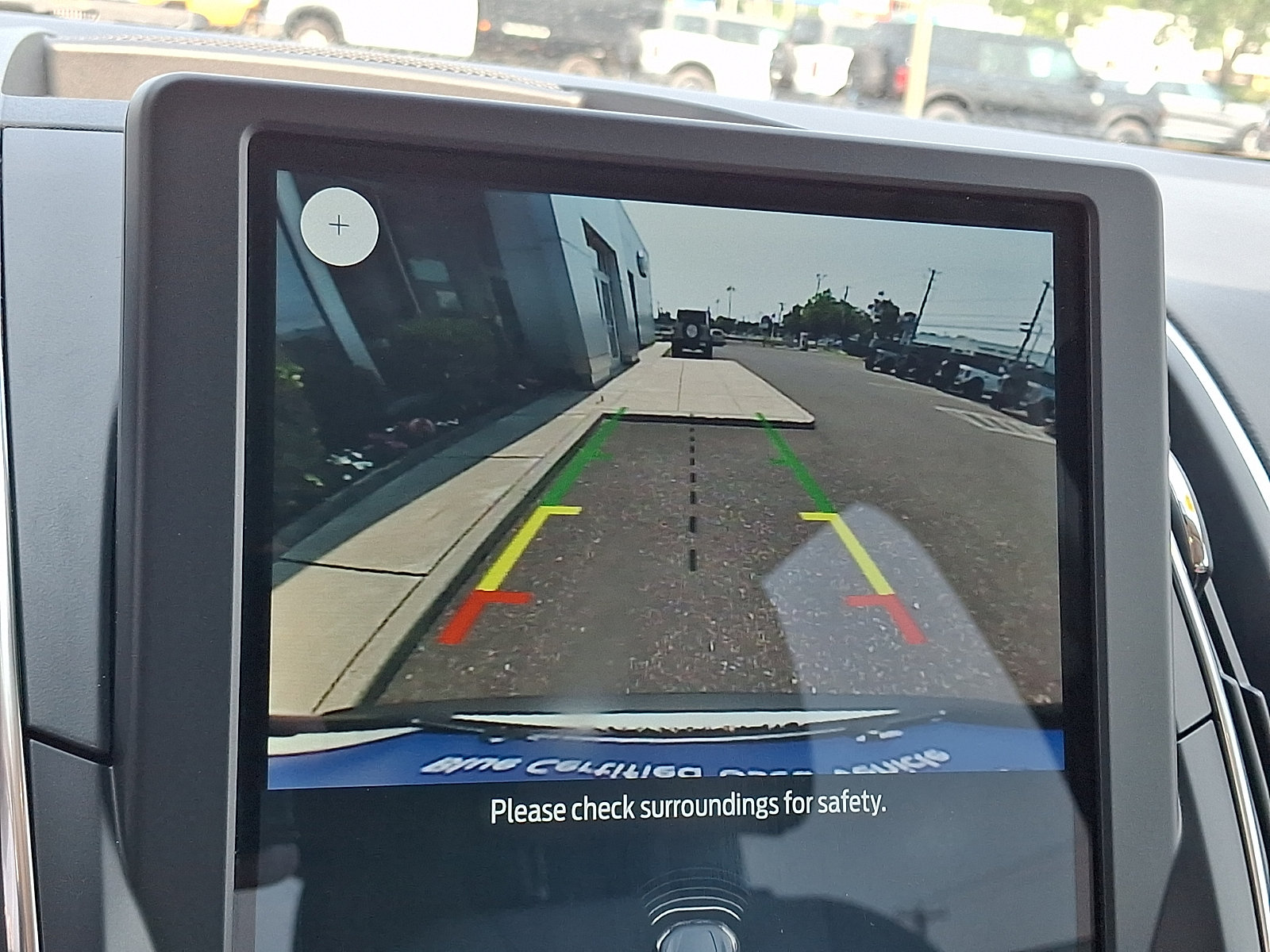 Certified 2022 Ford Edge Titanium AWD/4WD image 18