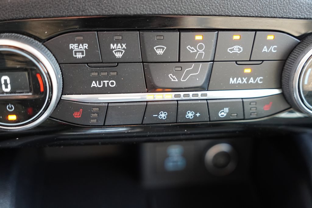 Certified 2021 Ford Escape SEL AWD/4WD image 27