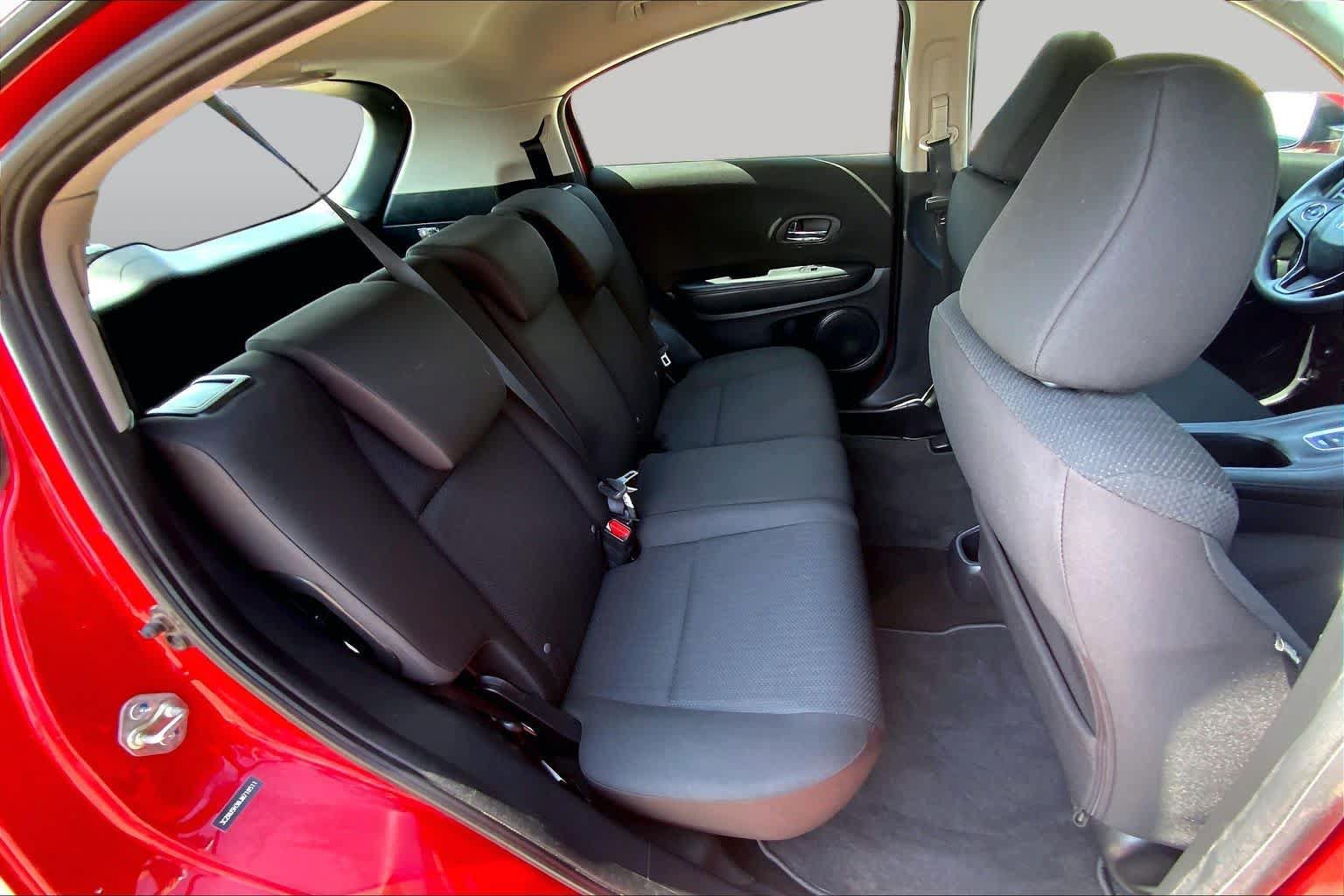 Used 2018 Honda HR-V LX image 20