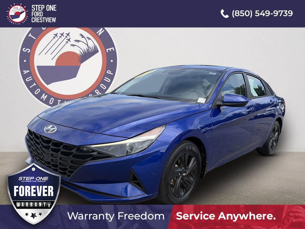 Used 2023 Hyundai Elantra SEL FWD image 1