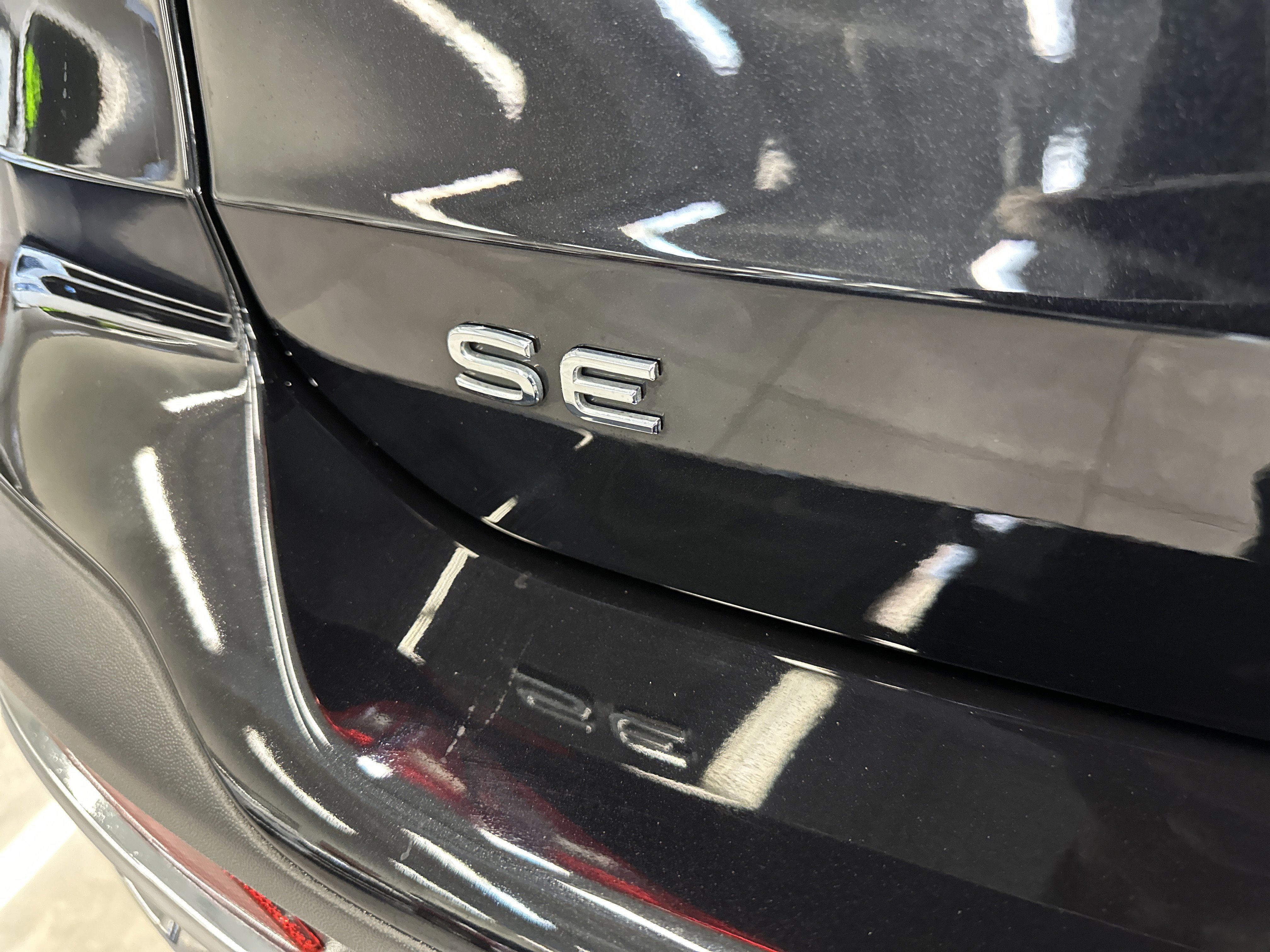 Used 2024 Volkswagen Taos SE image 19