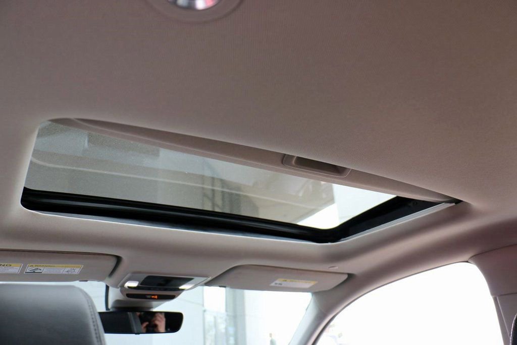 Used 2025 Honda HR-V EX-L image 21