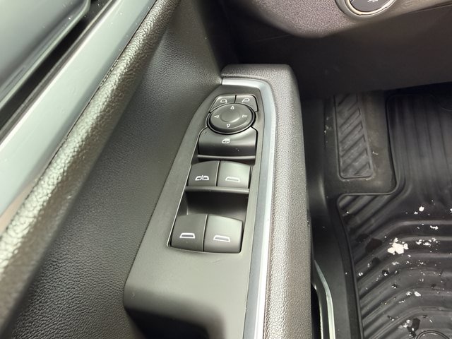 Used 2025 Chevrolet Silverado 1500 LT AWD/4WD image 20