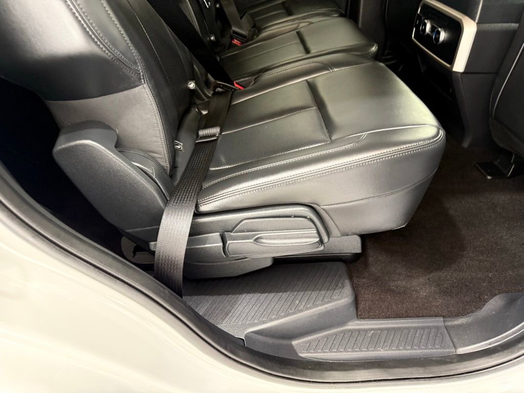 Certified 2023 Ford Expedition XLT image 26