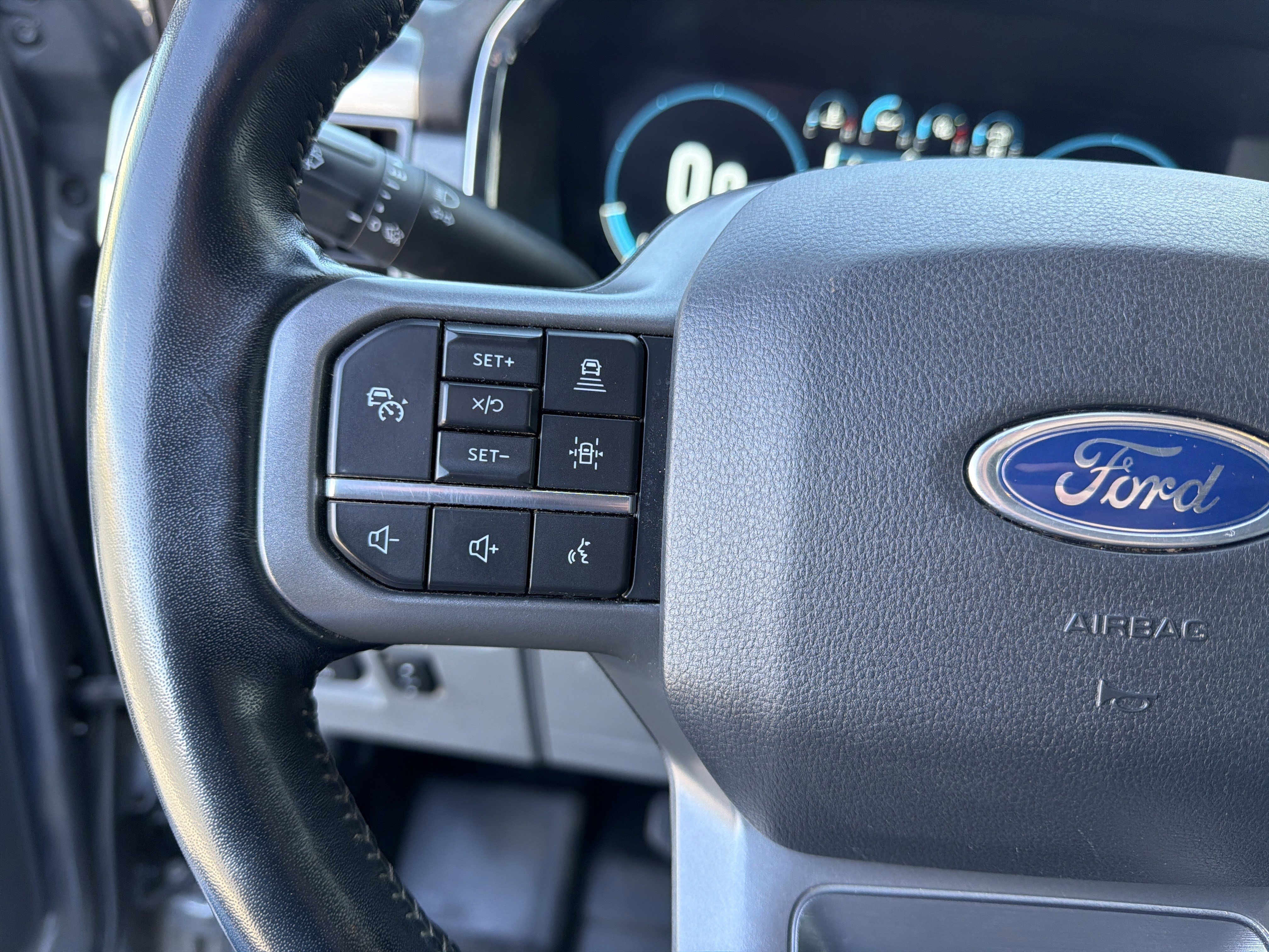 Certified 2021 Ford F150 Lariat image 43