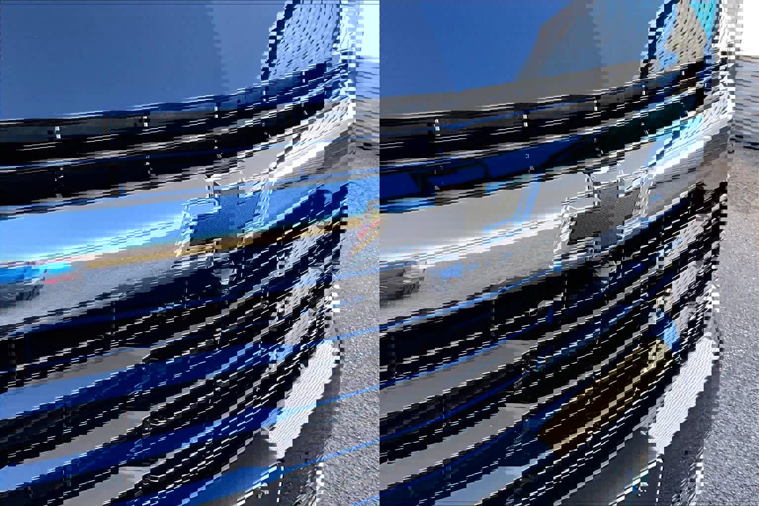 Used 2025 Chevrolet Tahoe LS image 29