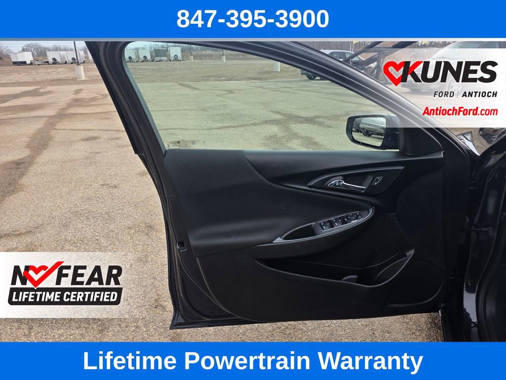 Used 2023 Chevrolet Malibu LT image 16