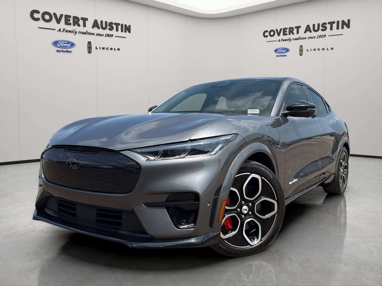 Certified 2023 Ford Mustang Mach-E GT AWD/4WD image 1
