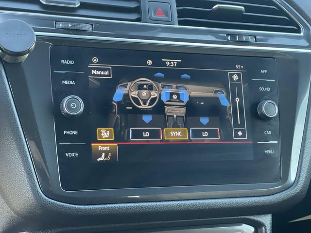 Used 2023 Volkswagen Tiguan SE R-Line image 12