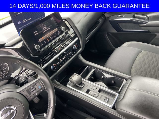 Used 2025 Nissan Pathfinder SV FWD image 22