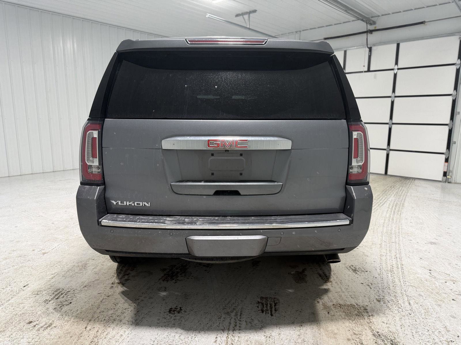 Used 2019 GMC Yukon Denali w/ Open Road Package image 4