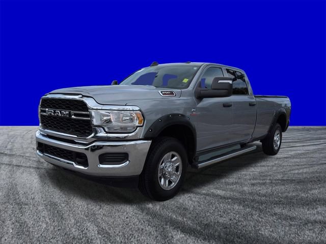 Used 2024 RAM 2500 Tradesman w/ Chrome Appearance Group AWD/4WD image 8