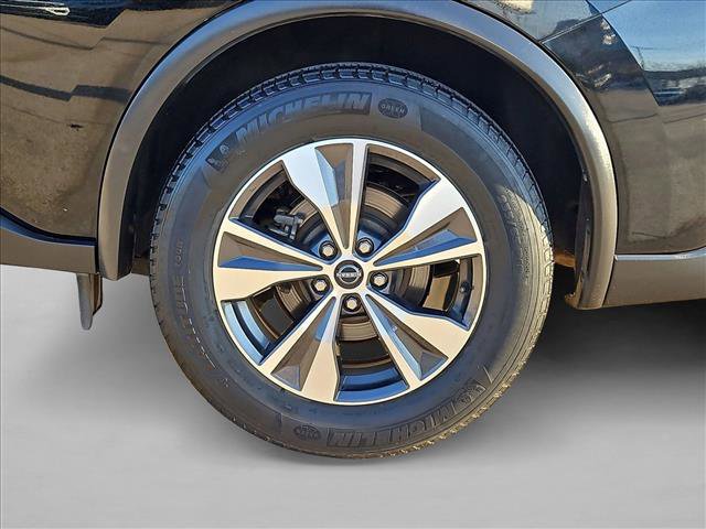 Used 2023 Nissan Murano SV image 24