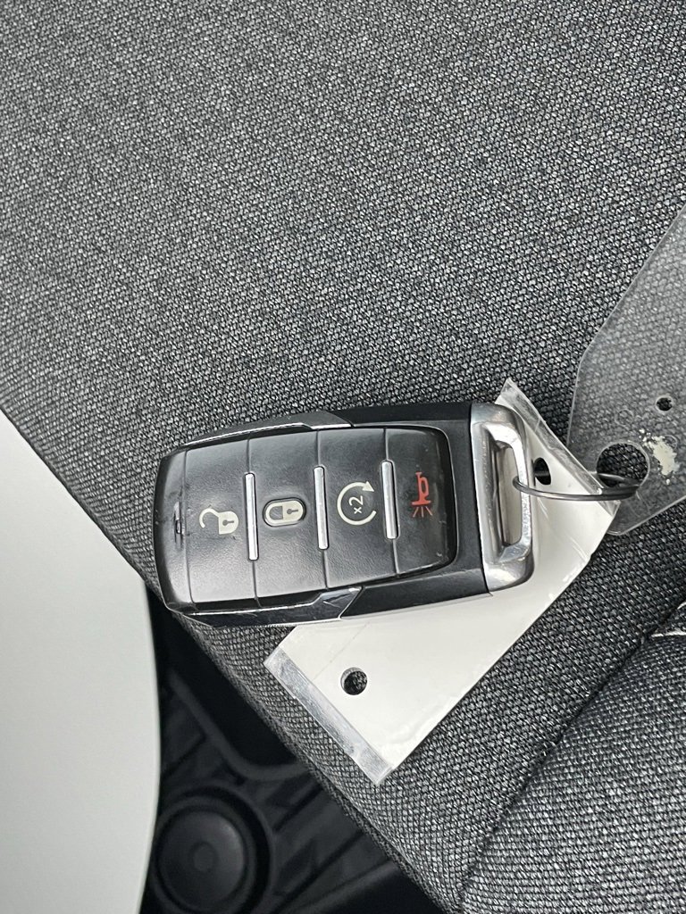 Used 2020 RAM 1500 Big Horn image 34