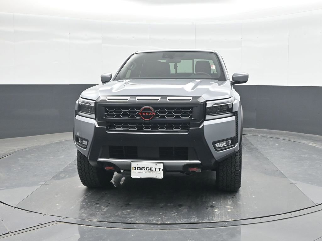 Used 2025 Nissan Frontier PRO-4X image 2