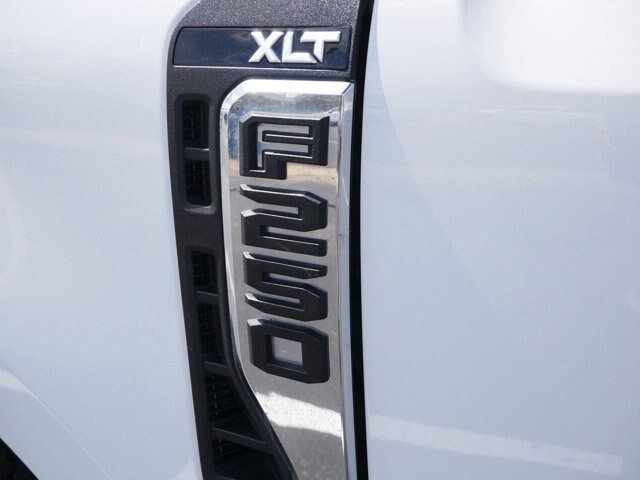 Certified 2023 Ford F250 XLT w/ FX4 Off-Road Package AWD/4WD image 21
