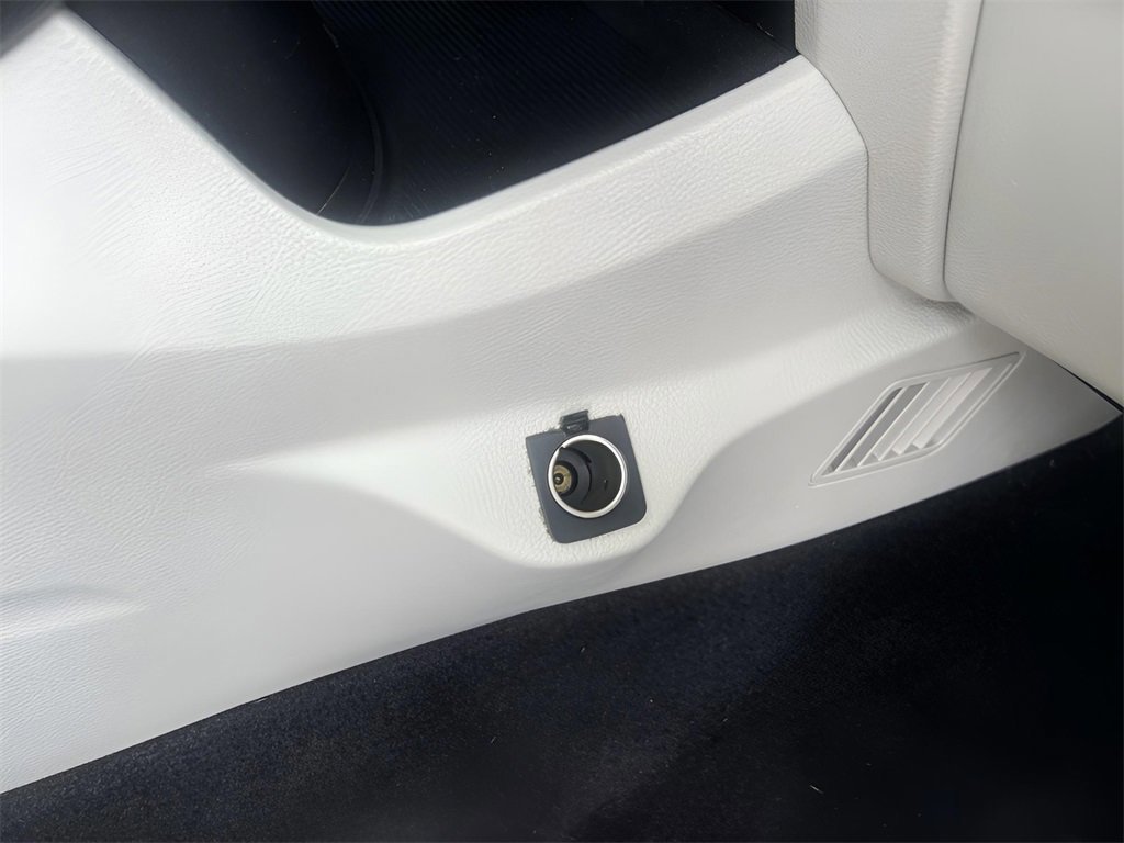 Certified 2016 Ford Edge Titanium w/ Equipment Group 302A image 44