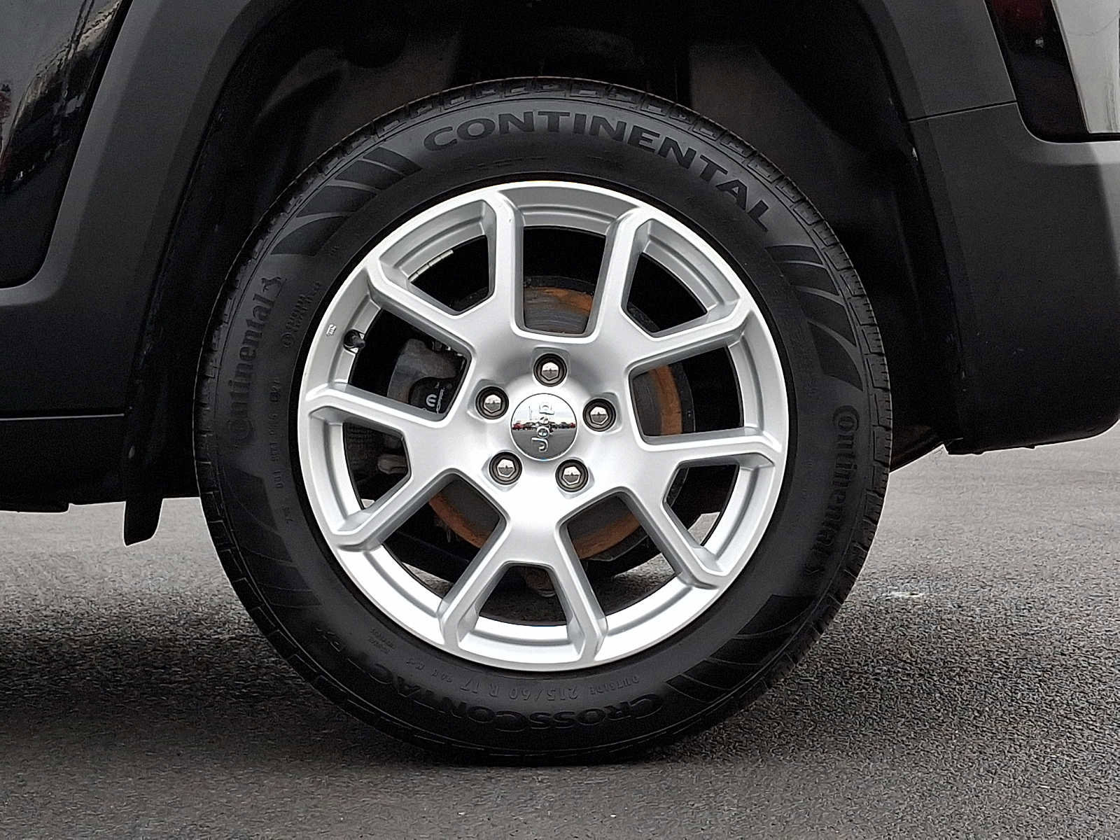 Used 2019 Jeep Renegade Latitude w/ UConnect 8.4 Nav Group image 9