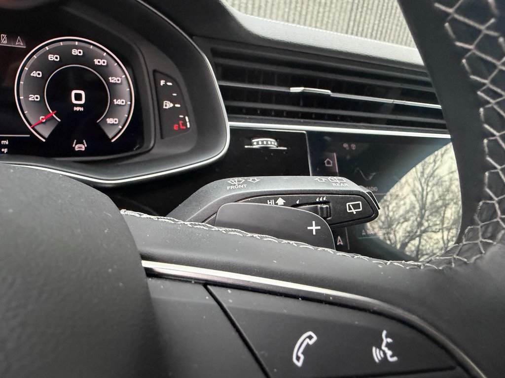 Used 2025 Audi Q7 3.0T Premium Plus image 44