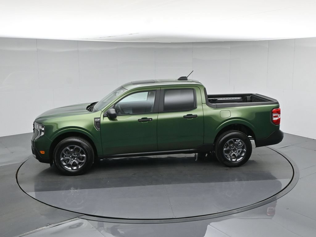 Certified 2025 Ford Maverick XLT FWD image 45