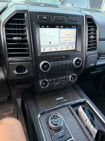 Certified 2018 Ford Expedition Max Limited RWD image 9