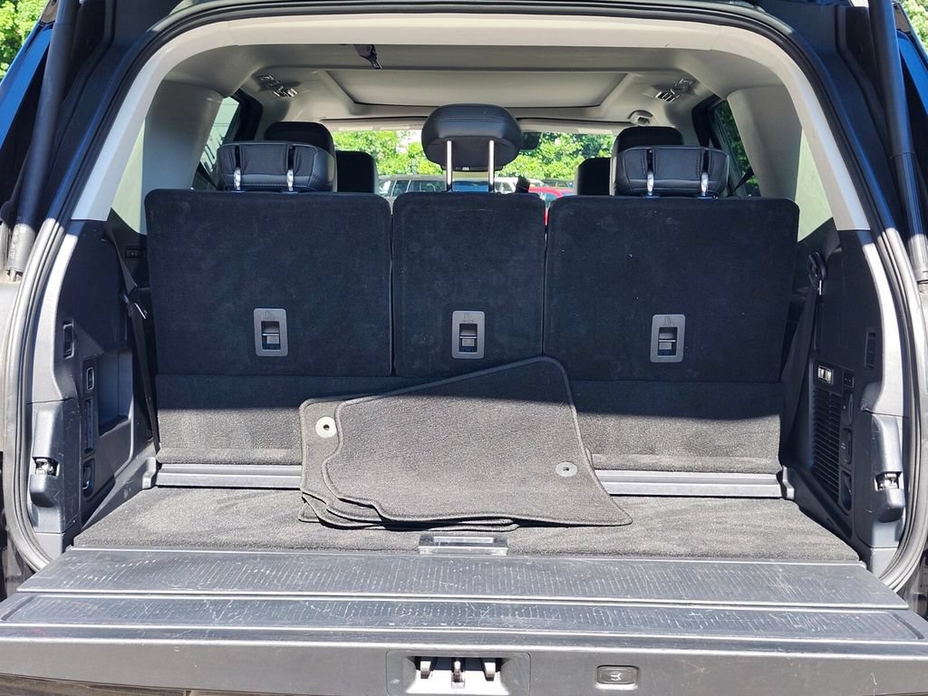 Certified 2025 Ford Expedition Active RWD image 37
