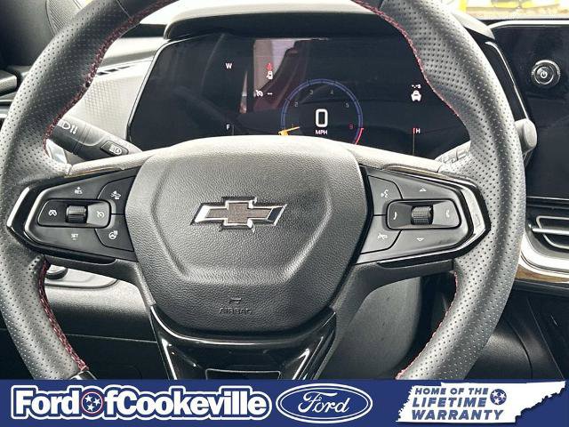 Used 2025 Chevrolet Trax RS w/ Driver Confidence Package FWD image 14